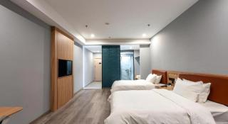 Borrman Hotel Jiangyin Zhouzhuang - 4