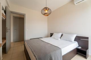 SithoniaRS 2nd Floor Center Apartment with amazing Seaview - 1