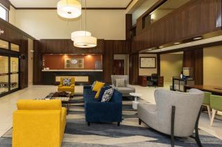 Comfort Suites Houston West at Clay Road - 2