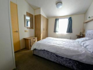 The Retreat Towyn Sands - 1