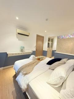 Seven Seas Cote dAzur by Rexell Capital - 0