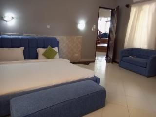 Woolsack Suites - 4