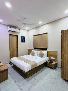 Hotel Captown Inn - 5