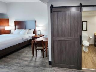 Comfort Suites Baymeadows Near Butler Blvd - 6