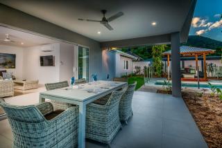 The Last Resort: A Two Pool Luxury Villa - 5