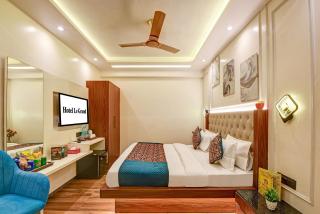 Hotel Le Grand - Walk-in from RK Ashram Metro Station - 2