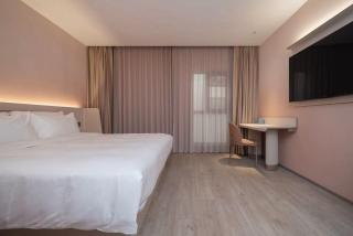 Hanting Hotel Shanghai Lingang Wanda Plaza - 3