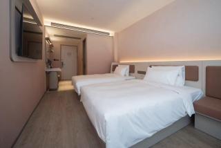 Hanting Hotel Shanghai Lingang Wanda Plaza - 4