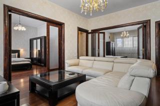Regal 3Bdr Apartament - 8