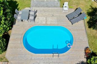 Leikanger Fjord Pool Private Apt - 8