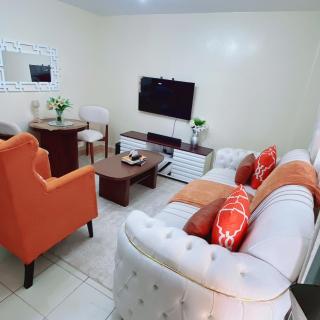Cozy Luxe One bedroom Stays Kamakis - 3