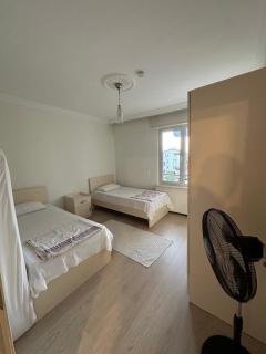 AiRPORT TO THE OTEL AND HOME - 5