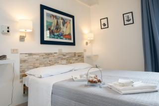Stella Mare Rooms Food and Beach - 7