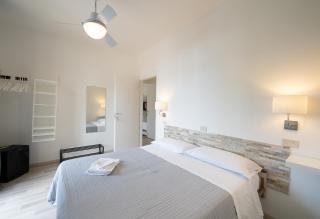 Stella Mare Rooms Food and Beach - 1