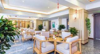 SandalWood Hotel Chengdu - 8