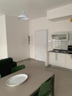 Eva Boutique Apartments 2BR Contemporary Stay Near Cagliari - 3