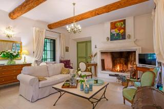 Provençal Farmhouse With Heated Pool In Barbentane - 5