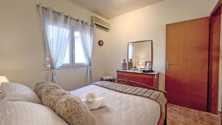 Aegean Sands Coastal villa with garden in the heart of Siviri - 4
