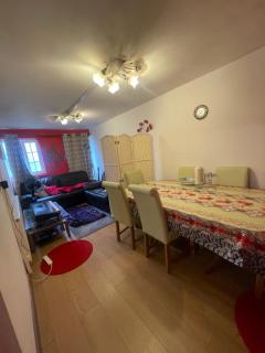 Beautiful Bungalow Home Droitwich SPA - 8