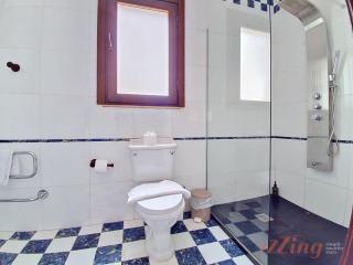 Enchanting Villa Retreat with 5 Bedrooms in Gozo - 5