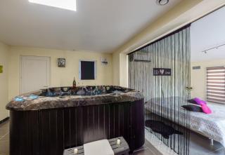 Gîte Avec Spa Privatif Et Piscine - 2