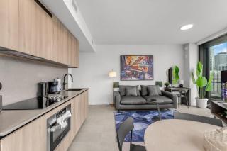 Premium Downtown Miami 1BR with Panoramic Views - 4
