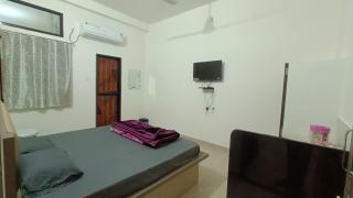 Hotel Deeksha - 5