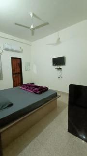 Hotel Deeksha - 3