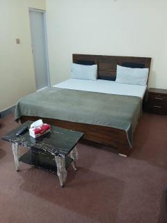 Family Inn Guest House - 1