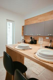 Bright Prešov Apt with Balcony and Free Parking - 4