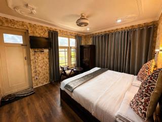 Lidder view Resort - Best River side resort - 7