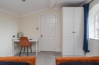 4BR Bungalow - Gated Parking - Perfect For Groups - 7