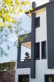 Gaia Villa - 1