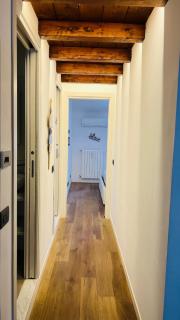 La Casa di Edo - Sea View Apartment near Beach, AC & Private Parking - 2