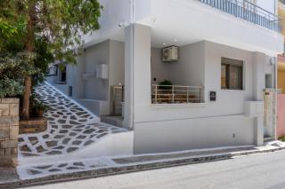Kitron Blue Seaside Luxury Apartment - 5