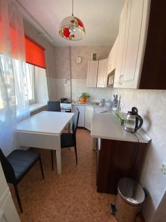 Cozy flat near beach & amenities - 4