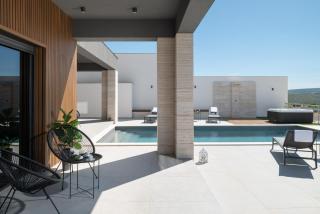 Lux Villa Serene with heated pool - 4