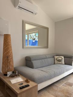 Maison Gekko I & II, climatisée avec patio, places de parking privées, plage à 800m - 5