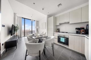 StayShort - 1 Bed in Meydan Sleeps 4 with Pool Views - 0