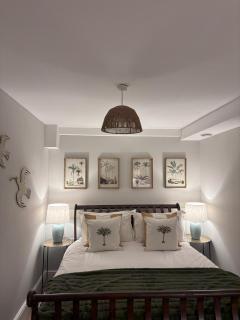 York House Apartments - 5