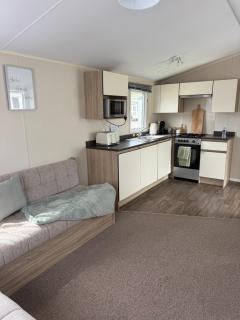 Challaborough caravan - 6