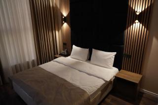 The Urban Majesty Hotel - 3
