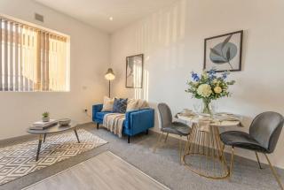 Cosy 1 Bed Budget Apartment in Dudley w WiFi - 7