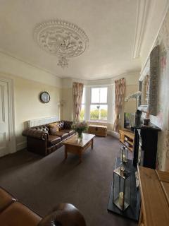 Ocean Terrace, Ilfracombe, 4 bedrooms, Sleeps 8, Stunning Sea Views, Parking, Garden, Pet Friendly - 2