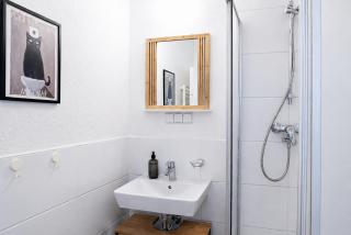 Havn Apartments in Halle - 2BR, WIFI, Smart TV, Balkony, free parking - 4