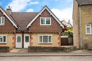 Comfortable Cottage with Decking in Castle Cary - 6