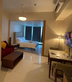 Destina at One Uptown BGC Taguig Metro Manila, WiFi 100 Mbps Netflix - 6