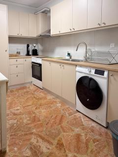 Platon Apartment - 4