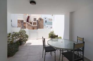 Authentic White 2Bd Flat Home in Emporio Santorini - 8