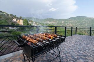 PRESIDENTIAL 3BEDROOMS COTTAGE - Murree Mountains View - 6